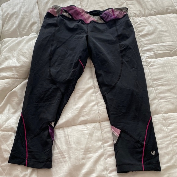 LULULEMON SZ 12 PURPLE AND BLACK LEGGINGS - Picture 1 of 7